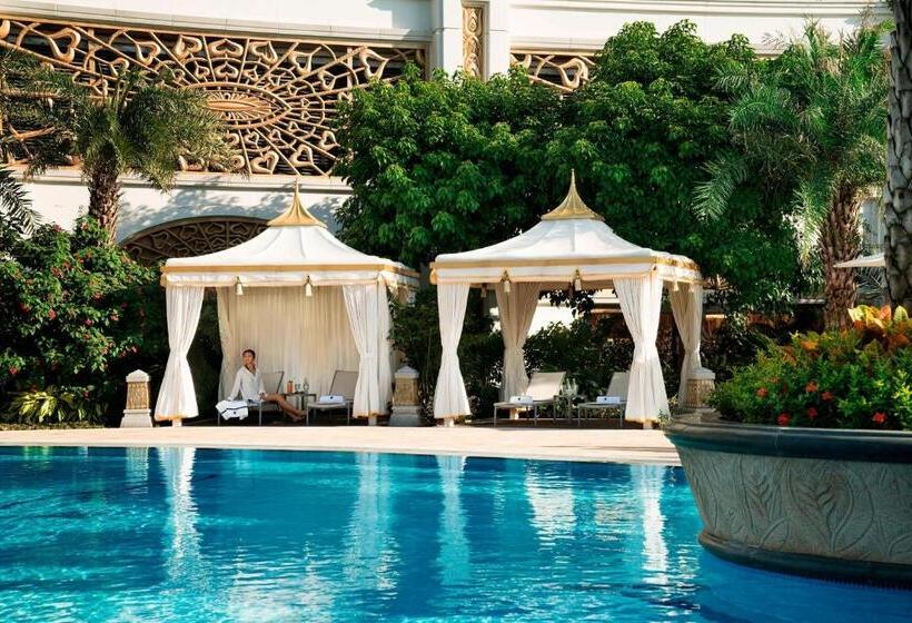 اتاق دلوکس با تخت کینگ و چشم‌انداز شهر, Jw Marriott Hotel Macau