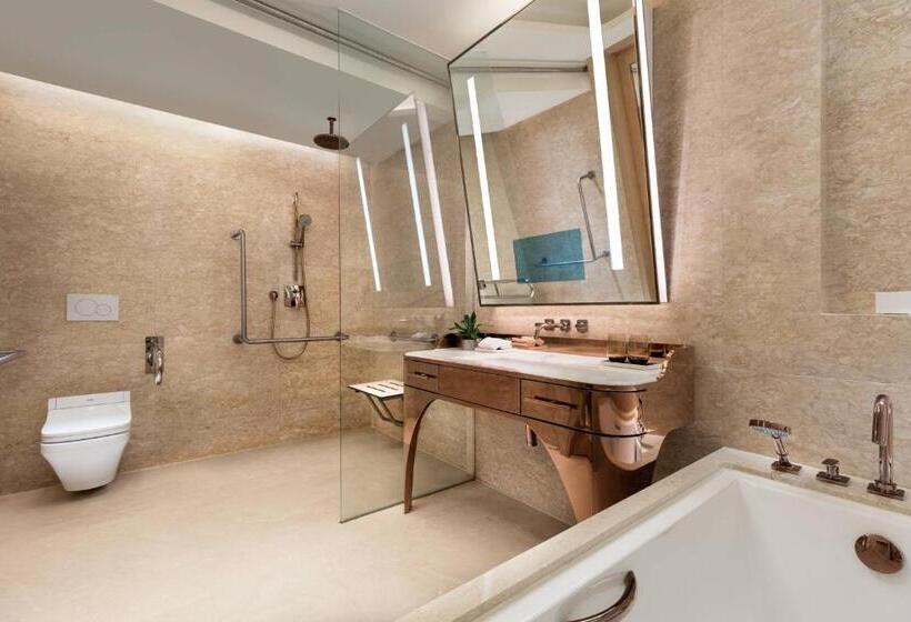 اتاق دلوکس با تخت کینگ و چشمانداز شهر, Jw Marriott Hotel Macau