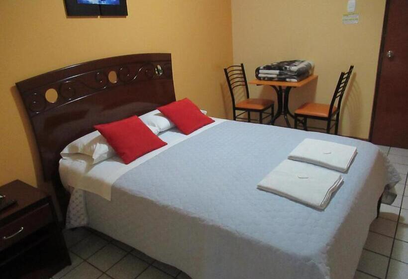 Standart Oda, Kurmi Hostel Lima Airport