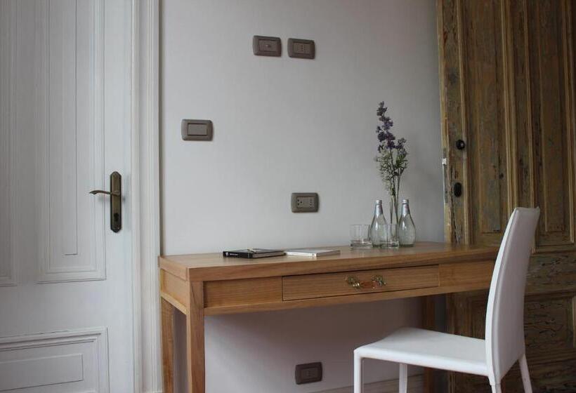 اتاق استاندارد با چشم‌انداز باغ, Matildas Hotel Boutique