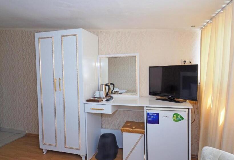 اتاق خانوادگی, Nagehan Hotel Old City