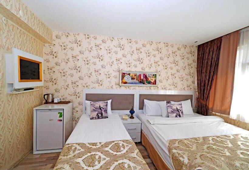 اتاق استاندارد سه نفره, Nagehan Hotel Old City