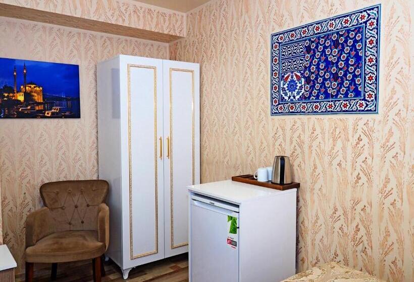 اتاق استاندارد سه نفره, Nagehan Hotel Old City