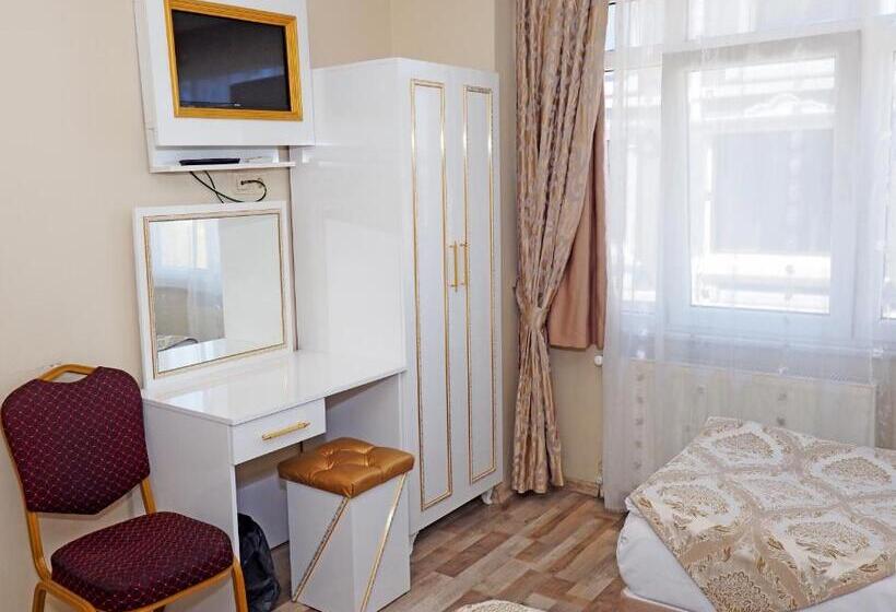 اتاق استاندارد سه نفره, Nagehan Hotel Old City