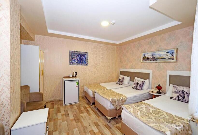 اتاق استاندارد سه نفره, Nagehan Hotel Old City