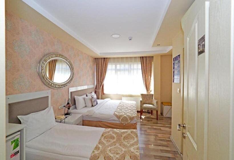 اتاق استاندارد سه نفره, Nagehan Hotel Old City