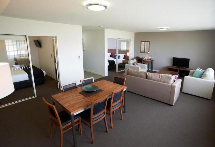 2ベッドルームアパートメント, Quest Dubbo