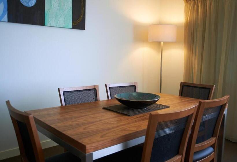 Апартаменты 3 Спальни, Quest Dubbo