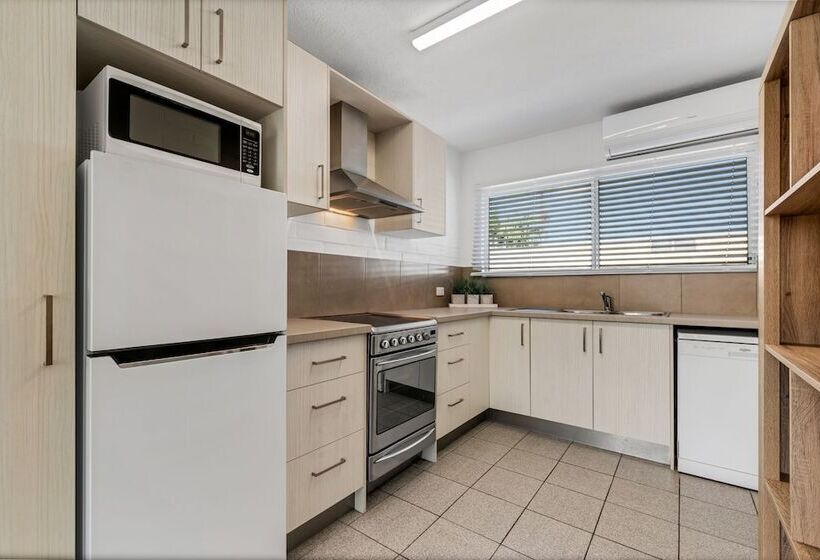 带1间卧室的公寓侧面带海景, Surf Dance