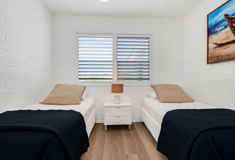 带2个卧室带海景的公寓, Surf Dance