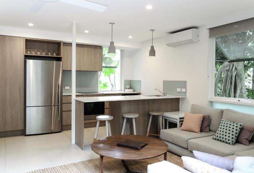 침실 3개 아파트, The Hastings Beach Houses