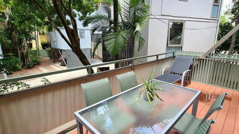 １ベッドルームハウス, The Hastings Beach Houses