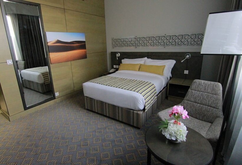 اتاق اجرایی, Ayla Bawadi