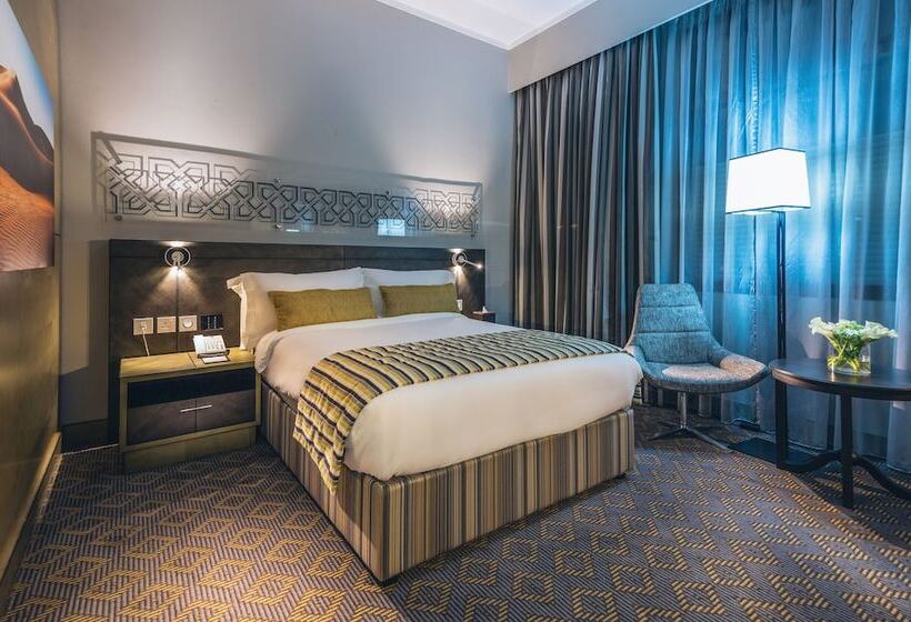 اتاق اجرایی, Ayla Bawadi