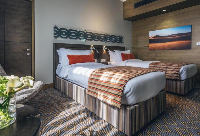 اتاق کلاسیک, Ayla Bawadi