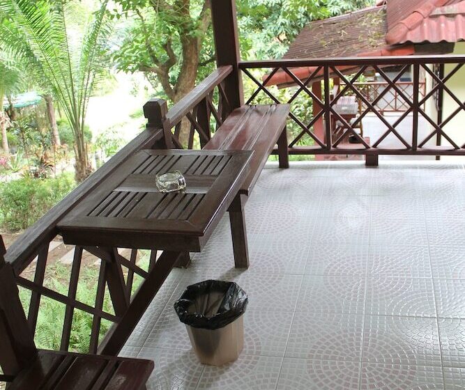 بانگلوی لوکس, Baan Suan Sook Resort