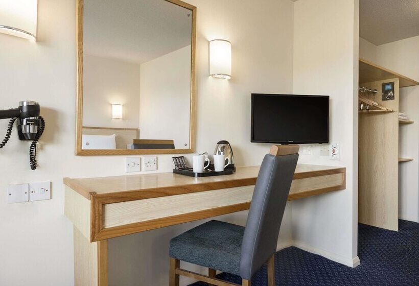 חדר סטנדרט, Days Inn Sutton Scotney North