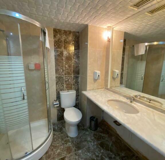 اتاق استاندارد با چشمانداز دریا, Finike Marina