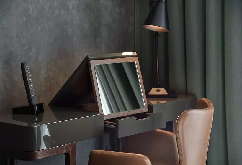 اتاق لوکس, Hilton London Bankside