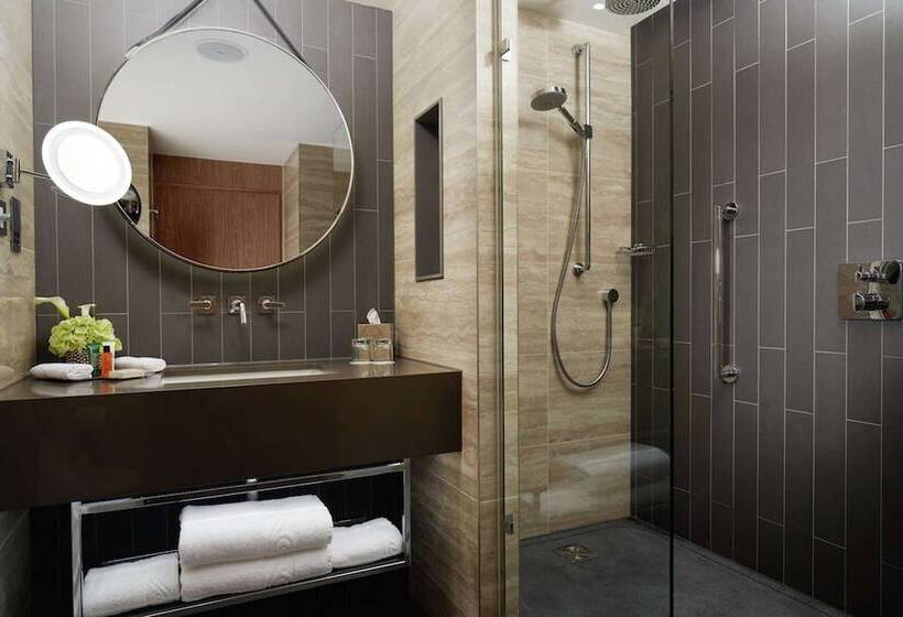 Номер Executive, Hilton London Bankside