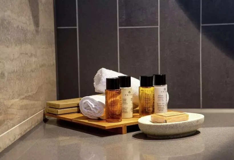 سوییت, Hilton London Bankside