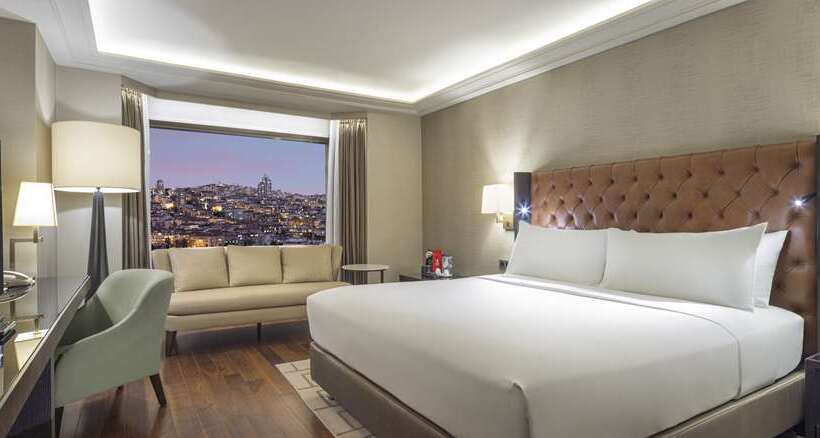 带大床的行政房间, Hilton London Bankside