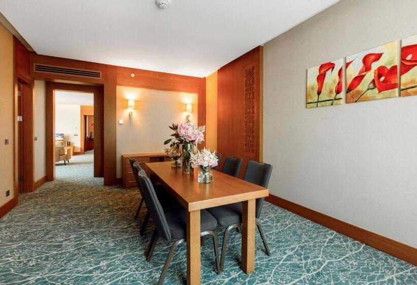 سوئیت با تخت بزرگ, Holiday Inn Baku, An Ihg