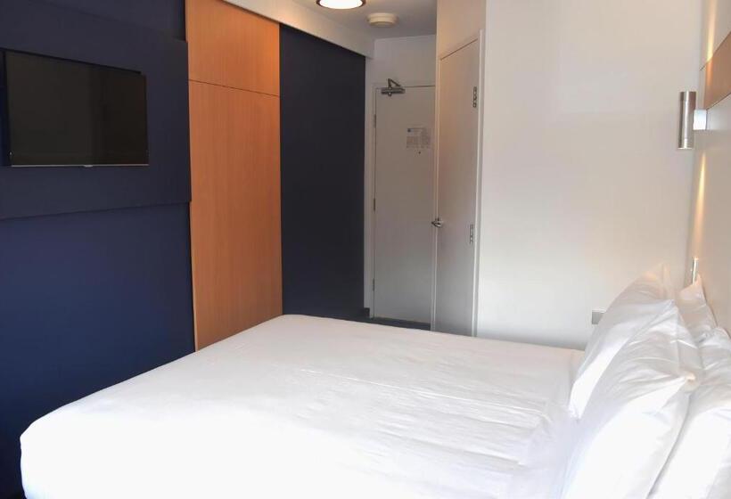 חדר סטנדרט, Ibis Budget Gosford