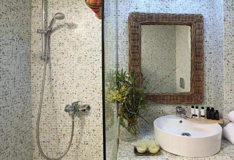 جناح إدارى, Mare Monte Small Boutique