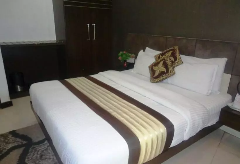 اتاق لوکس, Millennium 2000 Dx