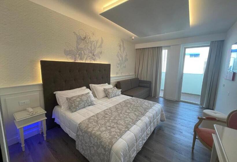 Полулюкс Повышенной Комфортности, Park Hotel Cellini