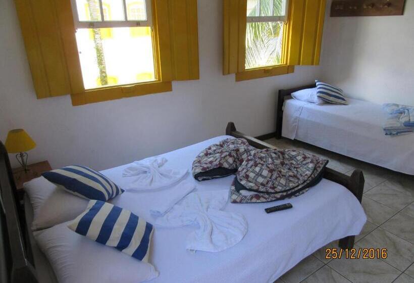 غرفة قياسية ثلاثية, Pousada Fortaleza