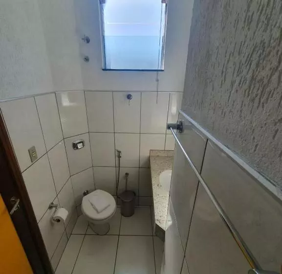 Standard Kolmen Hengen Huone, Presidente