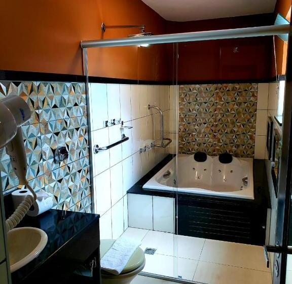 חדר סטנדרט עם ג'קוזי, Presidente