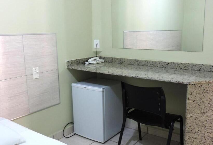 חדר סטנדרט יחיד, Presidente