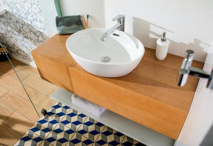 غرفة سوبيريور مطلّة علي البحر مزودة بشُرفة, Tui Blue Makarska   Adults Only