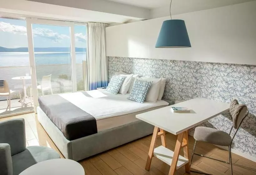 オーシャンビュースーペリアールーム, Tui Blue Makarska   Adults Only