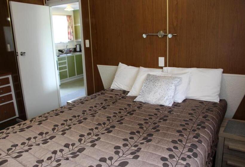 침실 1개 아파트, Peninsula Motel