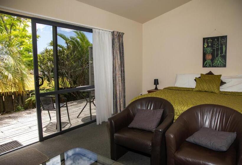 Студия Deluxe, Peninsula Motel