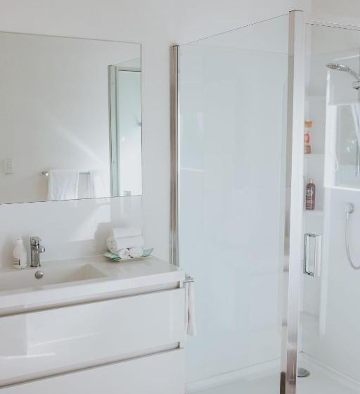 침실 3개 주택, Peninsula Motel