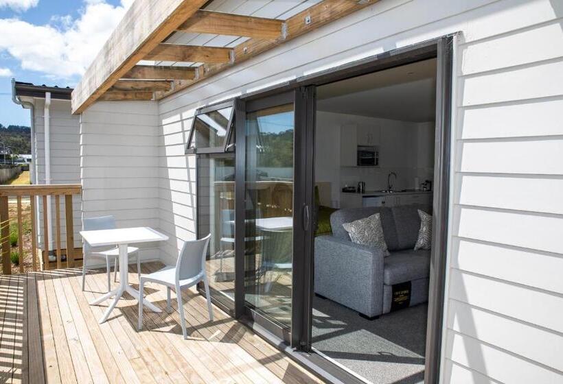 수피리어 스튜디오, Peninsula Motel