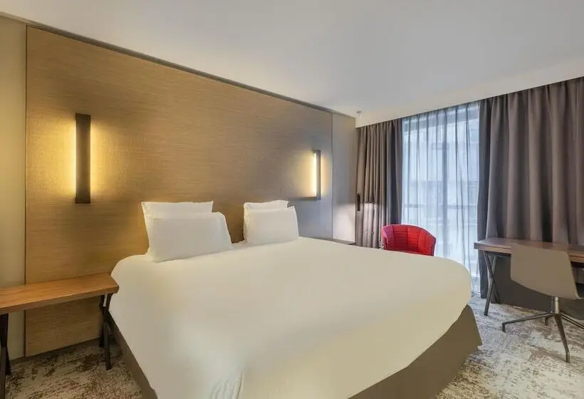 اتاق استاندارد, Radisson Blu CDG Airport Terminal Hotel, Paris