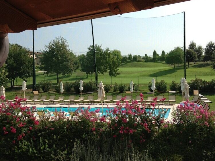 شقة غرفة واحدة, Relais Corte Paradiso