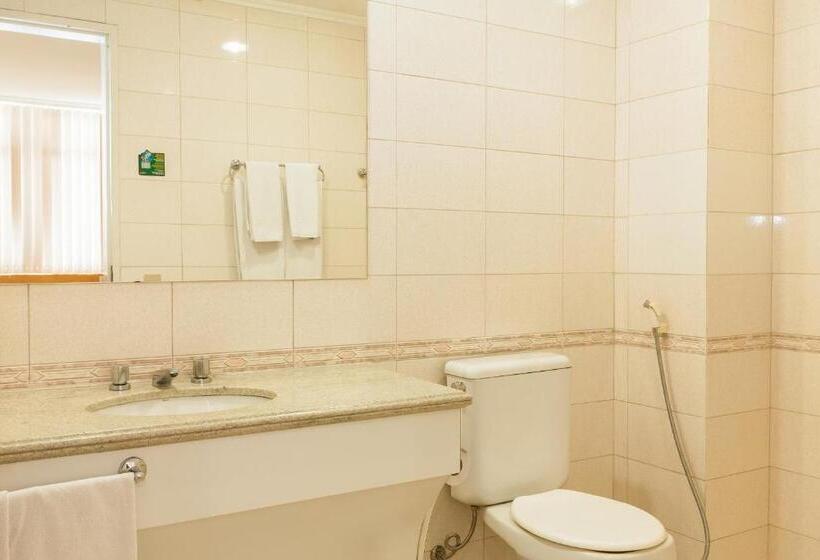 豪华三人间, Tri Hotel Smart Caxias