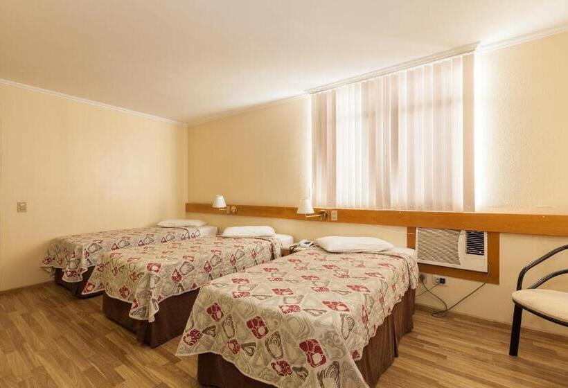 豪华三人间, Tri Hotel Smart Caxias