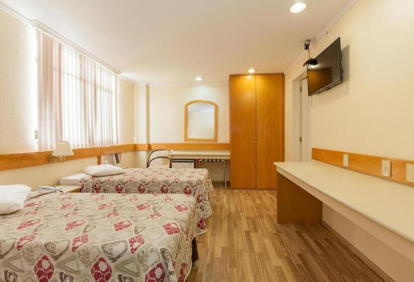 豪华三人间, Tri Hotel Smart Caxias