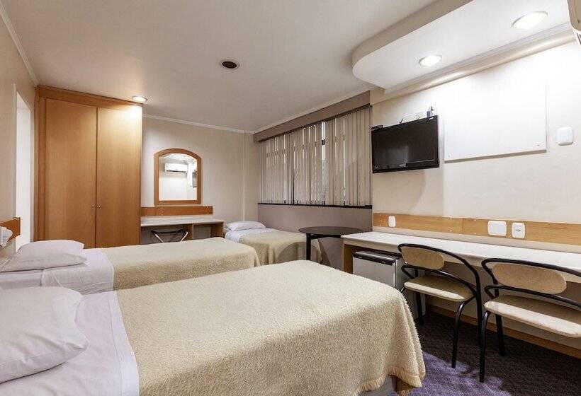 豪华三人间, Tri Hotel Smart Caxias