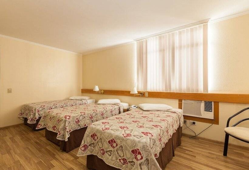 豪华三人间, Tri Hotel Smart Caxias