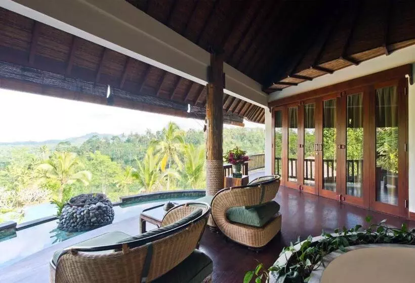 プールビュースイート, Adiwana Dara Ayu Villas