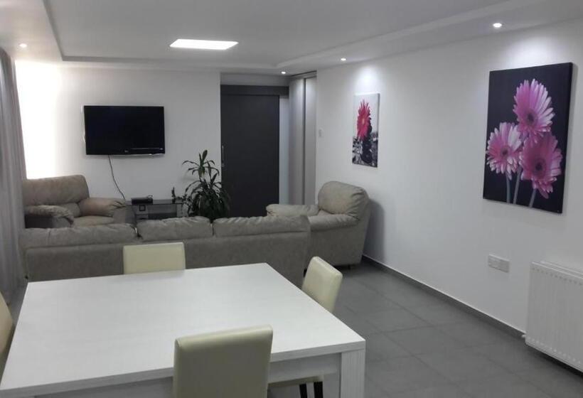 2침실 패밀리 아파트, Agrino Hotel Apartments